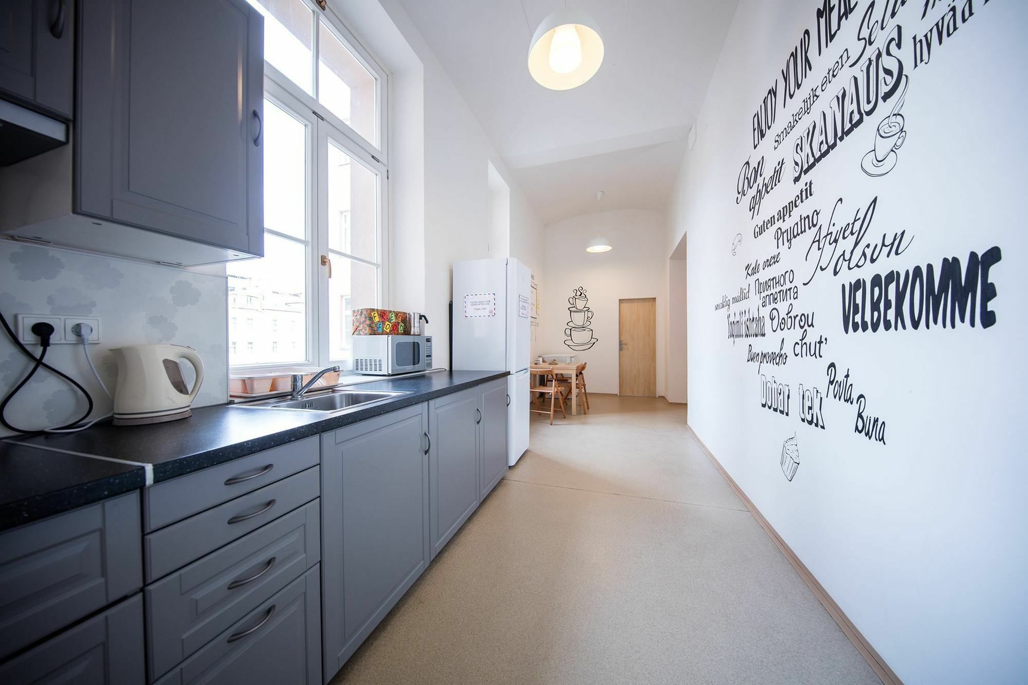 Hostel Post